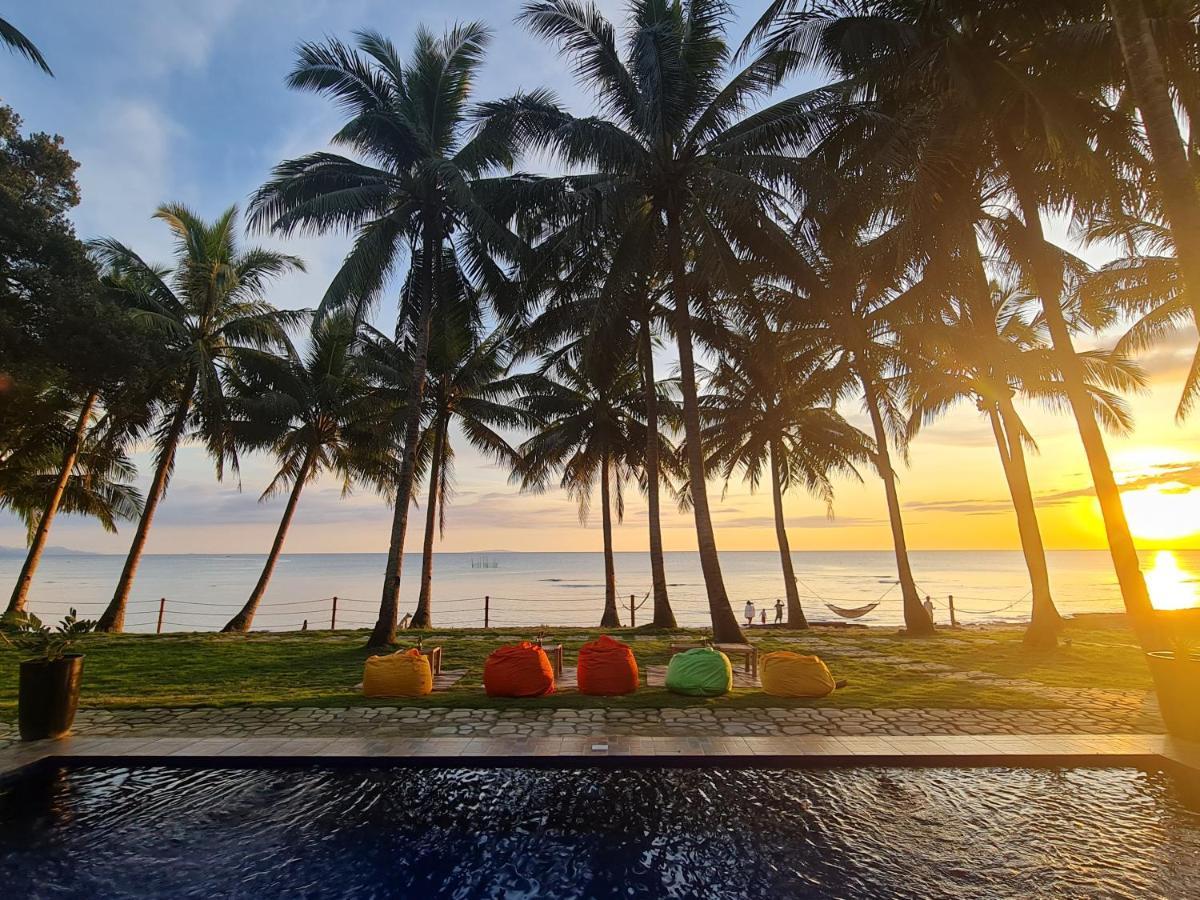 Antique Amor Bungalows & Villas Pandan Exterior foto